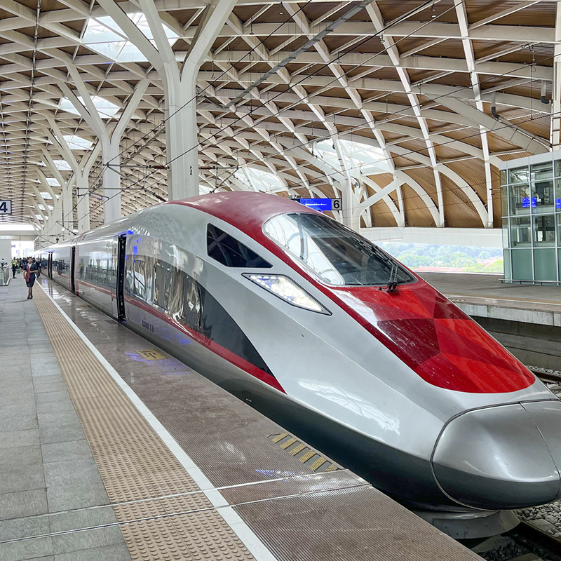 Highlights of Java - Jakarta to Bali by Rail
