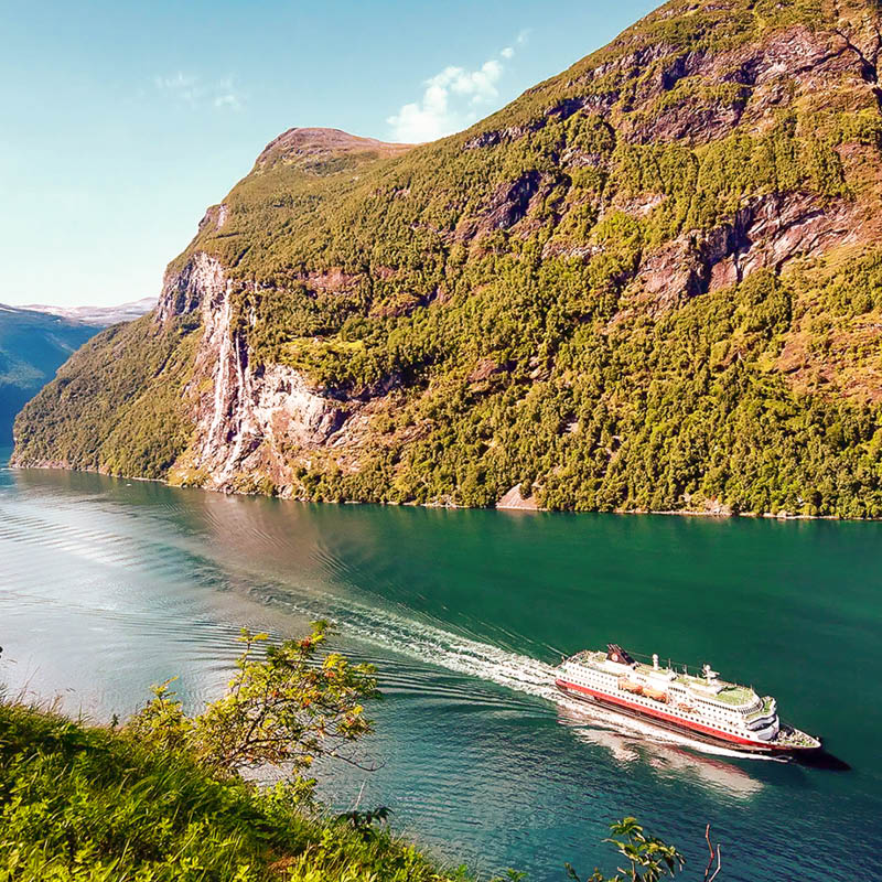 A Taste of Scandinavia by Rail, Ship and Coach