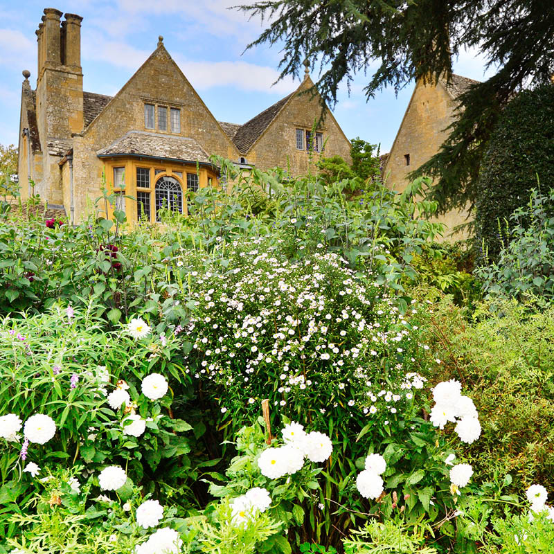 Britain and Ireland Garden Tour with Chloe Thomson